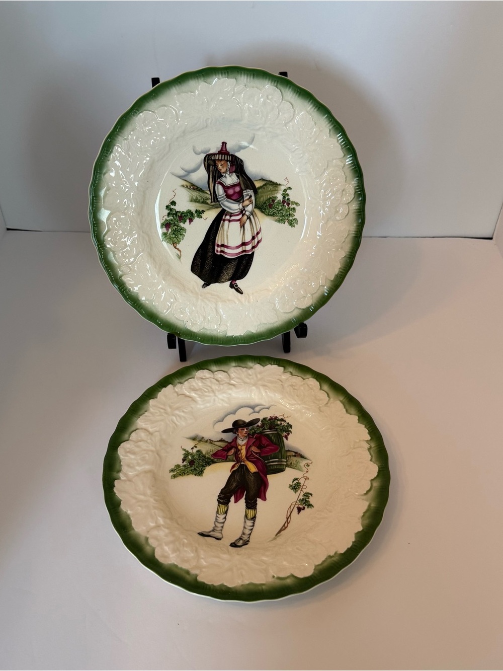 Vintage Plates Alfred Meakin England French Costumes Of 18th Century Set Of 2